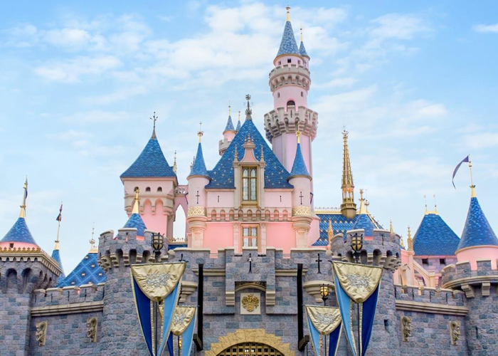 Disneyland-Castle
