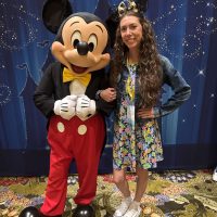 Taylor Disney pic